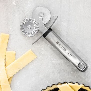Soft Grip Double Bladed Pastry and Pasta Wheel 4cm, Stainless Steel