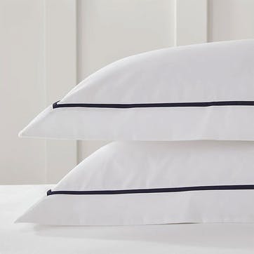 Cranleigh Standard Oxford Pillowcase, White/Navy