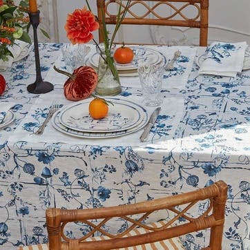 Bella Linen Tablecloth 170 x 260cm, Blue
