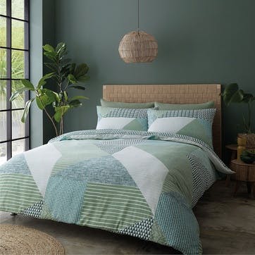 Larsson Geo King Duvet Set, Green