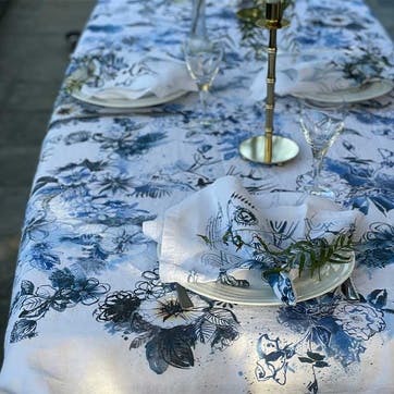 Wildlife Washed Linen Tablecloth 170 x 260cm, Indigo