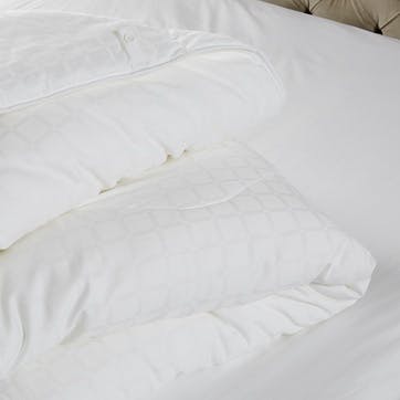 Soft & Light Breathable Duvet, Super King, 7.5 Tog