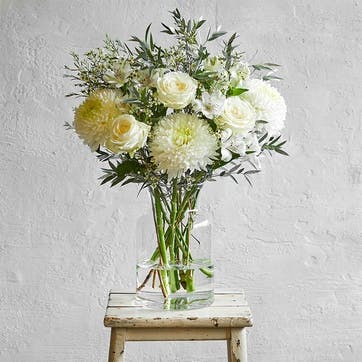 Classic 6 Month Flower Subscription and Bespoke Vase