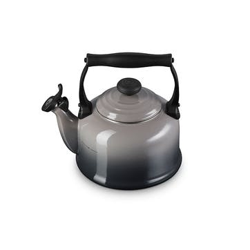 Traditional Kettle with Fixed Whistle 2.1L, Flint