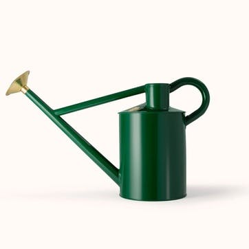 The Bearwood Brook Outdoor Watering Can 2 Gallon, Green