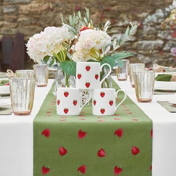 Strawberries Table Runner 35 x 280cm, Green, Red