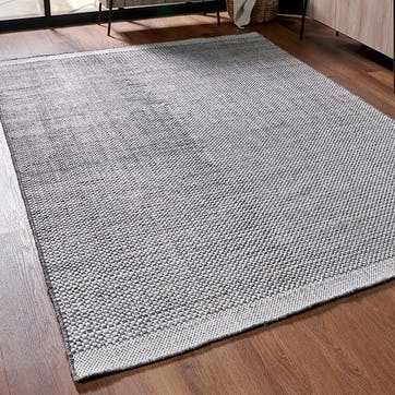 Basket Weave Indoor Outdoor Rug 160 x 230cm, Graphite & White