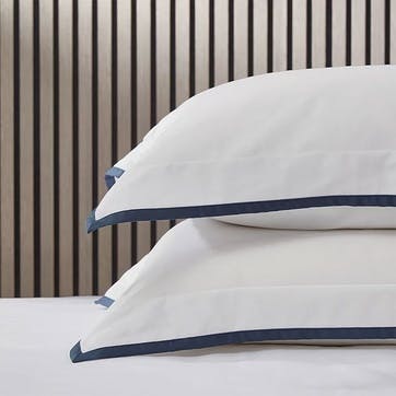 Somerton Oxford Pillowcase Standard, White/Navy