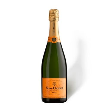 Veuve Clicquot Yellow Label Magnum Champagne, 1.L