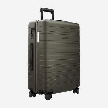 H6 Essential Check-in Luggage W46 x H64 x D24cm, Dark Olive