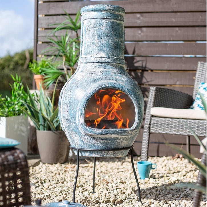 Prezola Blue Banded Large Clay Chimenea La Hacienda