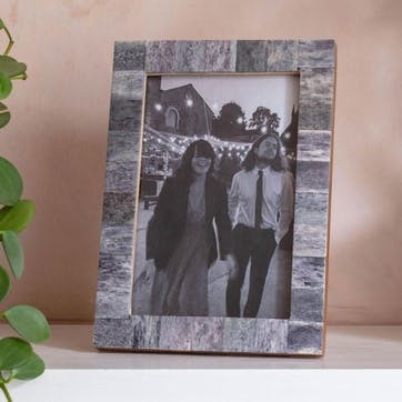 Bone Photo Frame 6 x 4", Gray