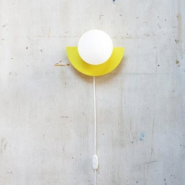 C, Plug in Wall Lamp, H28 x W22 x D20cm, Yellow