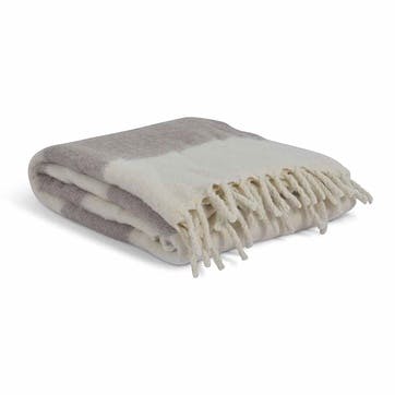 Leigh Wide Stripe Throw 130 x 170cm, Natural Stripe