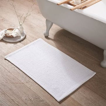 Arno Medium Bath Mat 50 x 80cm , White