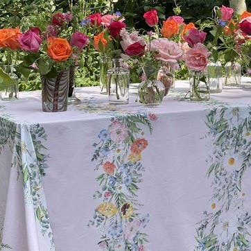 La Vie en Rose Cotton Tablecloth 170 x 260cm, Pink/Green