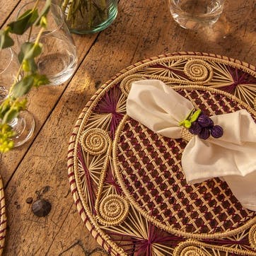 Sandra  Set of 2 Woven Placemats D35cm, Mulberry