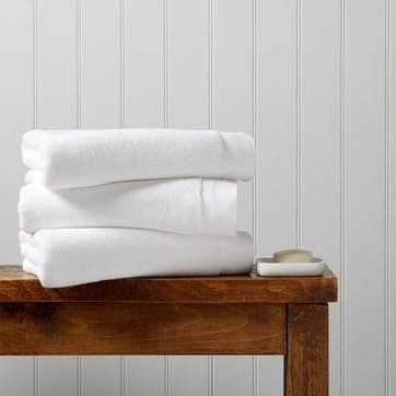 Pair of hand towels, 50 x 100cm, Christy Home, Luxe, white