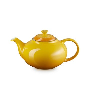 Stoneware  Classic Teapot  1.3L, Nectar