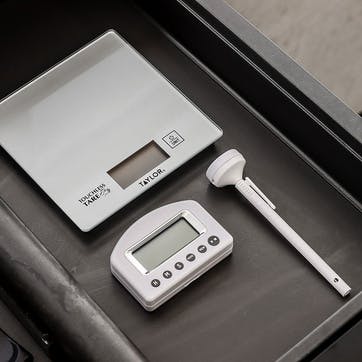 Weighing and Measuring Scale Set, Silver