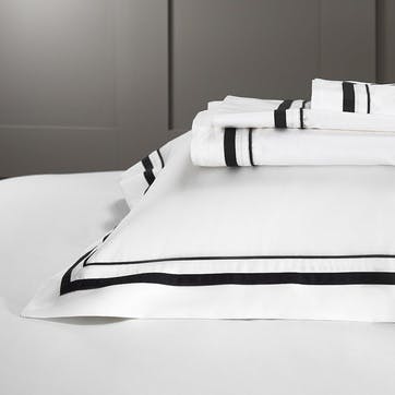 Cavendish Oxford Pillowcase With Border, Standard, White And Black