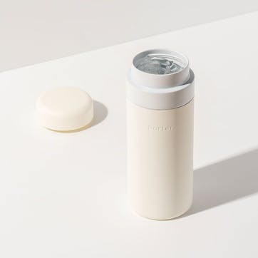 The Porter Insulated Ceramic Large Bottle 470ml, Cream