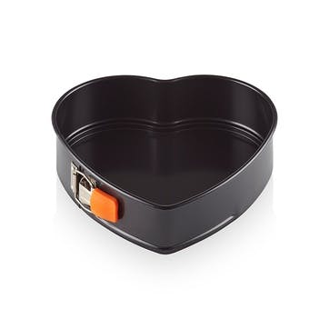 Bakeware Non-Stick Heart Springform Tin - 25cm