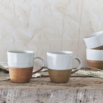 Mali Set of Two Large Mugs, H10 x W9 x D9cm, White
