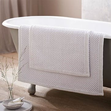 Arno Large Bath Mat 70 x 110cm , White