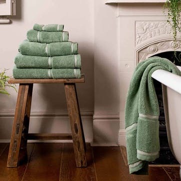 Bath Towel, Meadow Green