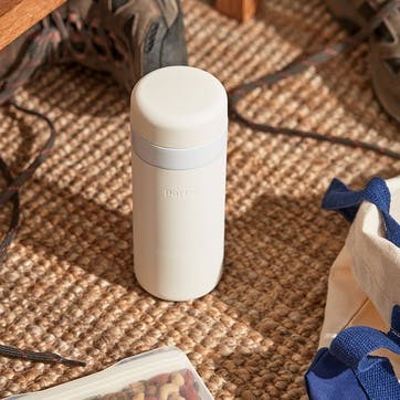 The Porter Insulated Ceramic Large Bottle 470ml, Cream