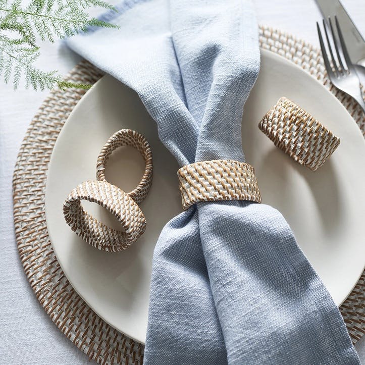 Rattan Set of 4 Napkin Rings, White