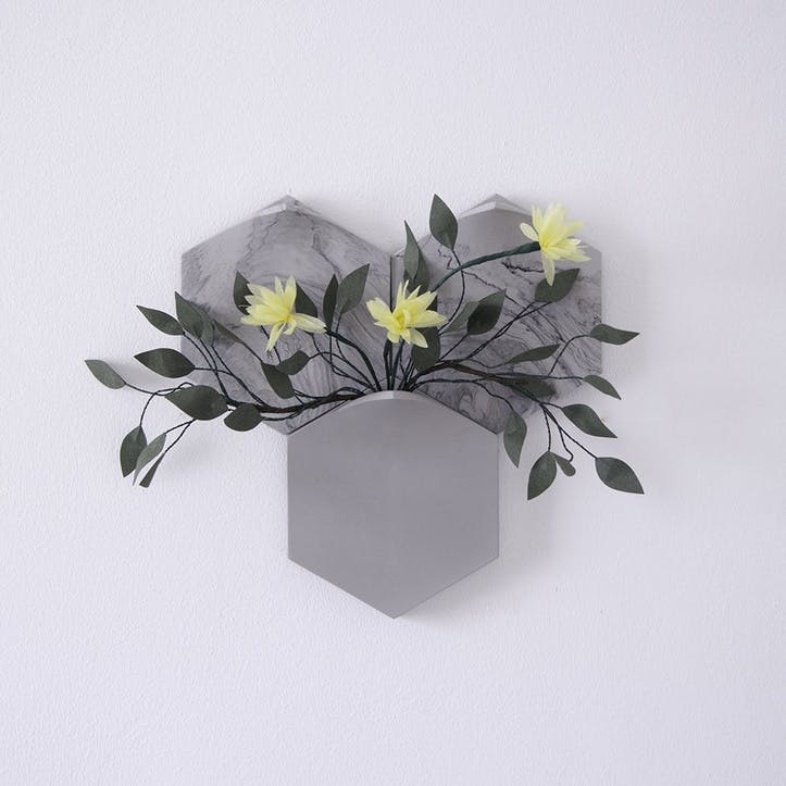 Teumsae Set of 3 Wall Mounted Planter, Grey Marble