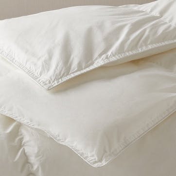 Deluxe Down Alternative Double Duvet, Light