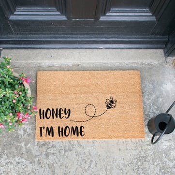 Honey I'm Home, Doormat