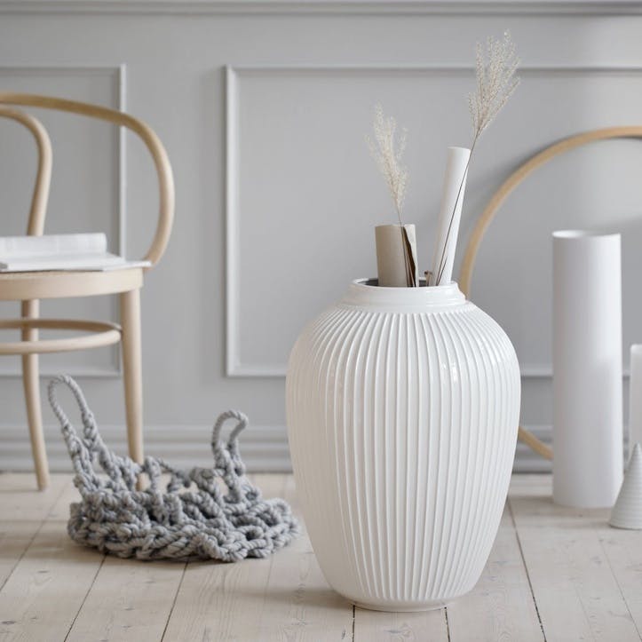 Hammershøi Floor Vase, White