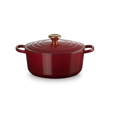 Signature Cast Iron Round Casserole 26cm, Garnet