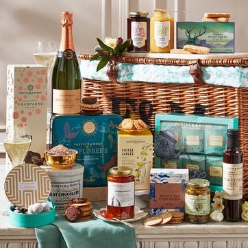 The Quintessentially Fortnum's Hamper