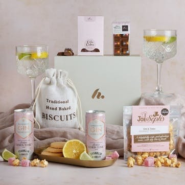 Gin and Treats Hamper