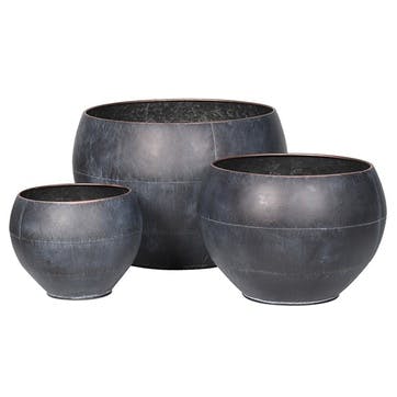 Set of Industrial 3 Round Planters