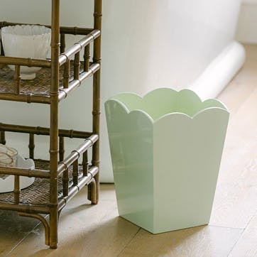 Lacquered Scallop Bin H30cm, Sage