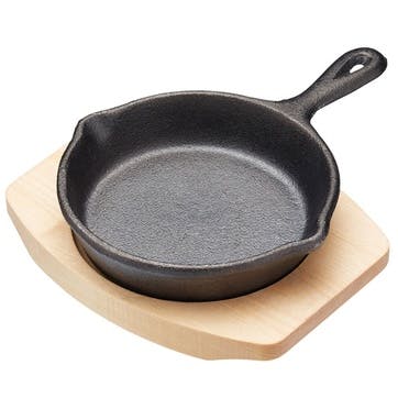 Mini Frying Pan, 11.5 x 16cm, Kitchen Craft, Cast Iron