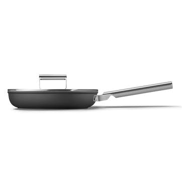 Retro 50's Style Non-Stick Frying Pan, 26cm, Black