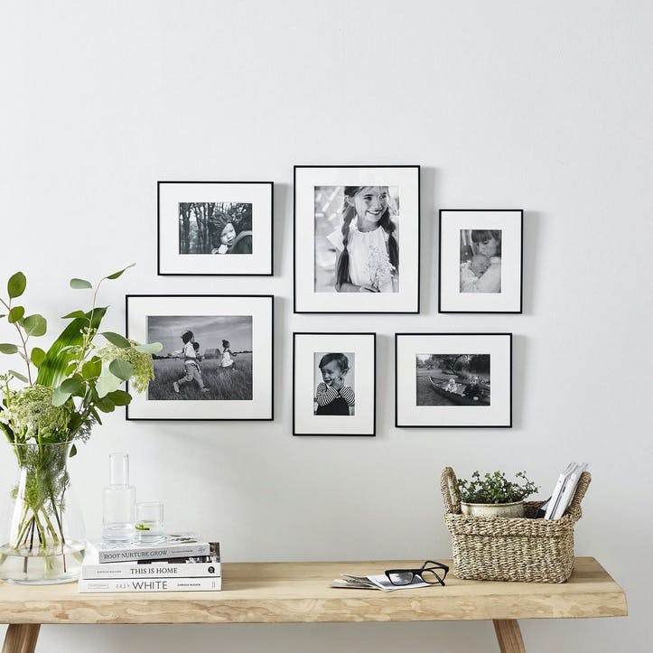 Fine Black Gallery Wall, 6 Frames