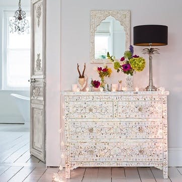 Classic Mother Of Pearl Inlay Chest Of Drawers In White