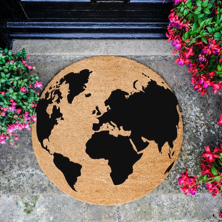 Globe Circle Doormat, Black