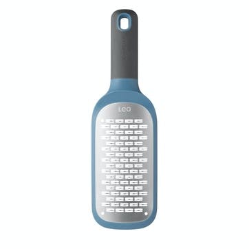 Leo, Two-Way Ribbon Paddle Grater