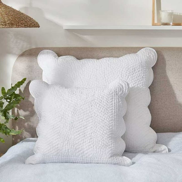 Milfield Scallop Edge  Cushion Cover, 50x50cm, White