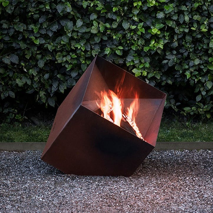 FireCube Outdoor Fireplace 45 x 45cm, Corten Steel