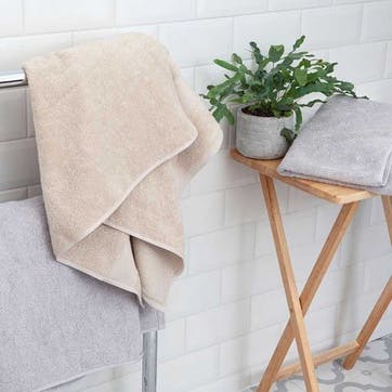 Organic 600gsm The Bath Towel 70 x 140cm, Flax